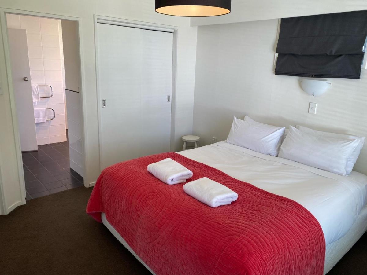 Hpg Villa Formerly Known As Pipi Hotel Havelock North Exterior photo